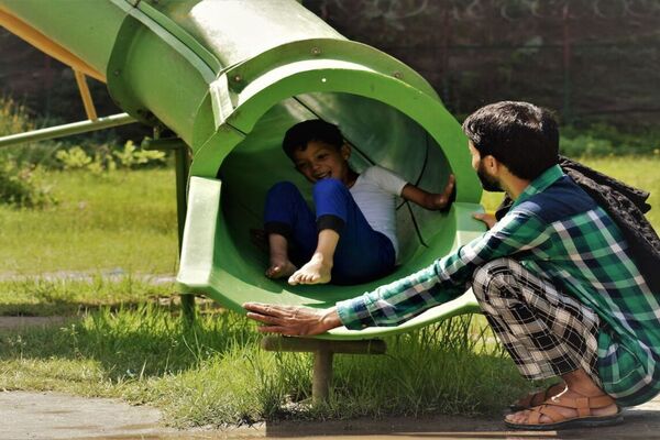  Helicopter Parenting 