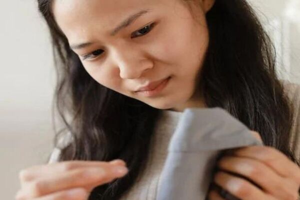 Emotional Cheating: आपसे अक्सर बोलता है झूठ