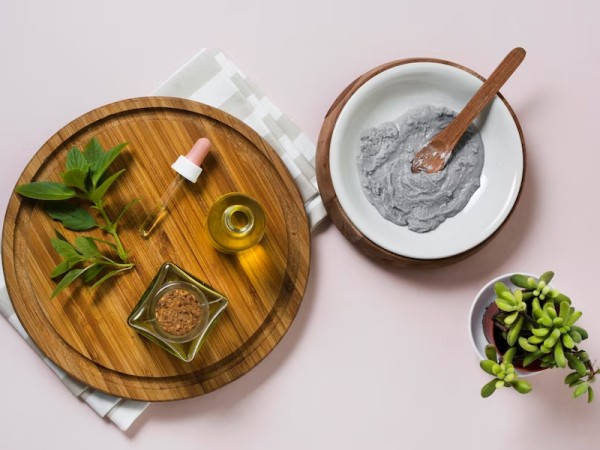 3. चीनी और जैतून के तेल का स्क्रब: 3. चीनी और जैतून के तेल का स्क्रब: