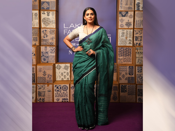 अनाविला मिश्रा की सुनें