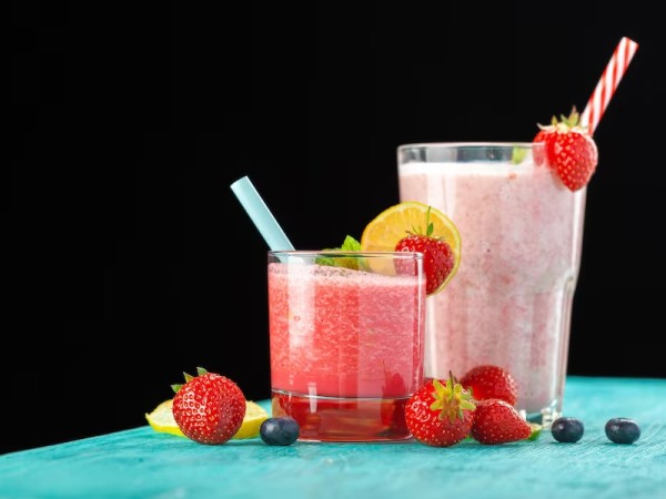 3. स्ट्रॉबेरी की ठंडाई