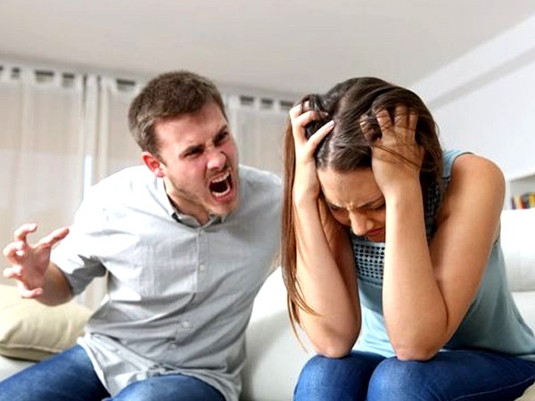 Relationship: हेल्दी बाउंड्रीज जरूरी 