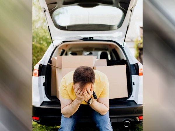 Relationship Tips: वो इशारे जो बताते हैं कि पत्नी अब तलाक लेना चाहती है 