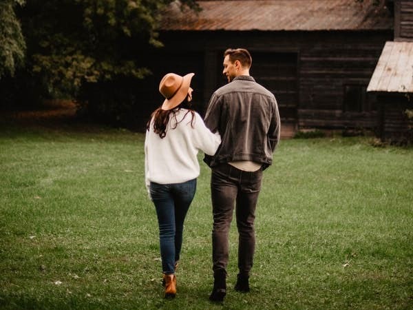 Relationship Tips: आप अपनी शादी को मजबूत करने के लिए क्या क्या कर सकती हैं-