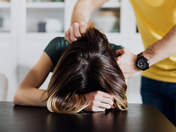 Domestic violence : डोमेस्टिक वायलेंस पर राष्ट्रीय परिवार स्वास्थ्य सर्वेक्षण की रिपोर्ट