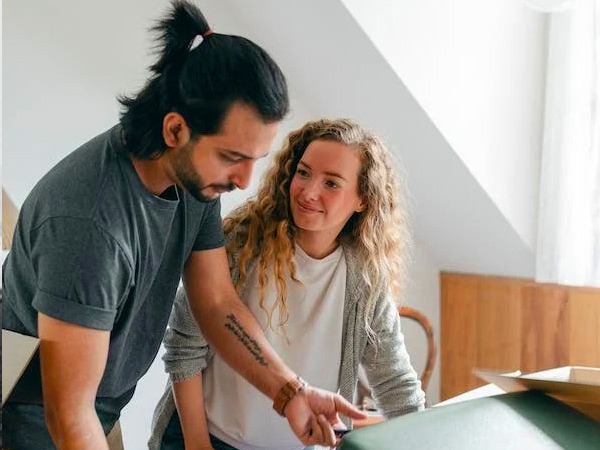 Relationship Tips: अपनी शादी को स्वीकार करें