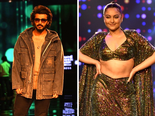 लैक्मे फैशन वीक : इत्र के कलेक्शन ‘डांसिंग क्वीन’ पार्टी आउटफिट 