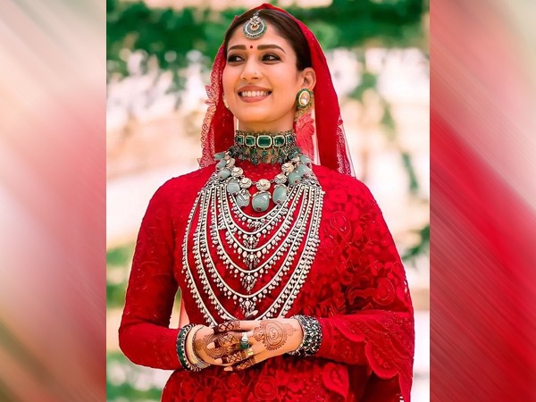 Emerald Jewelry: नयनतारा Emerald Jewelry: नयनतारा