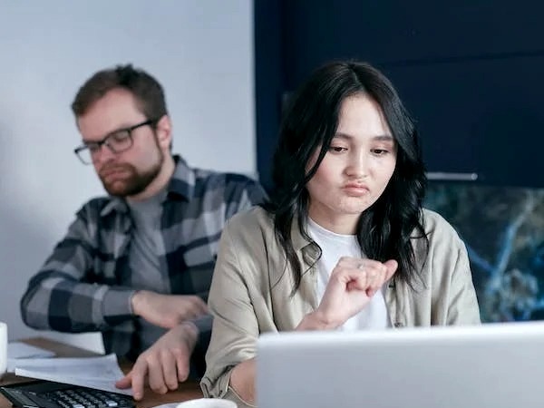 relationship tips , jealous partner