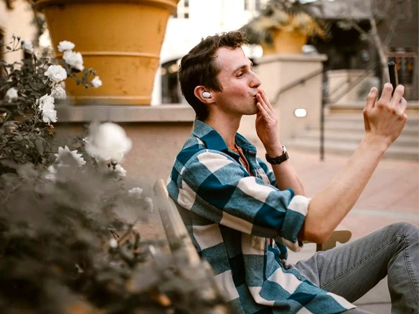 Long-Distance Relationship