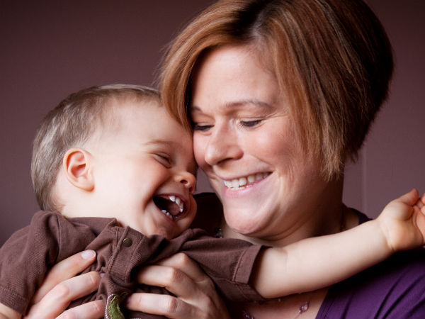 know why tickling your child is not a good idea in hindi