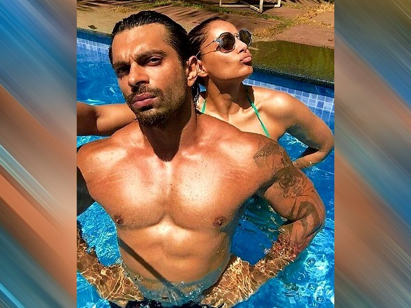 Bollywood Couples Age Gap