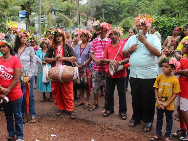 Goa Weird Marriage Ritual: In Sao Joao Festival People Throws Newlywed Groom in Well or Lake