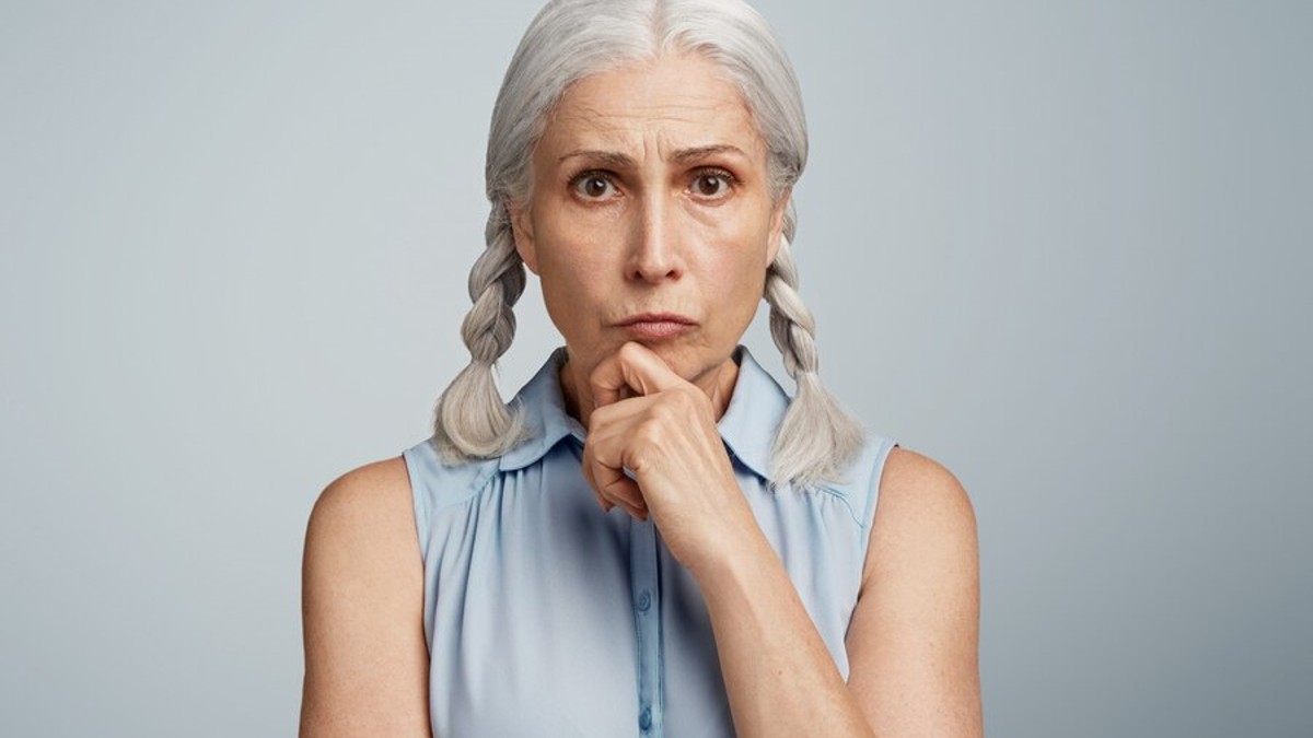 Why hair starts turning grey Why hair starts turning grey