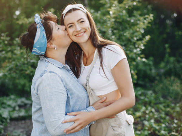 Mothers Day 2023 Gifts: Buy Best Gifts for your mom based on her Zodiac Signs