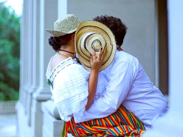 Flirty Boys, Relationship, bad boy