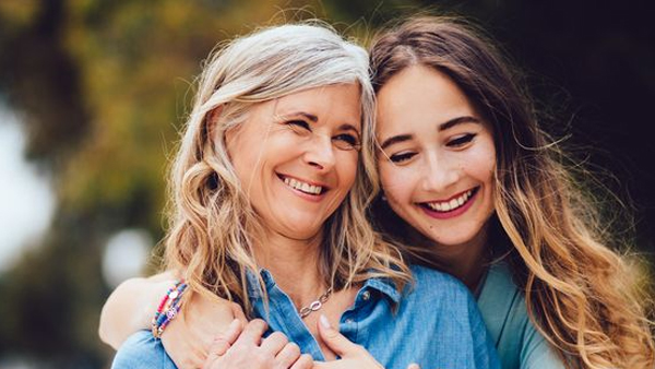  mother- daughter relationship,