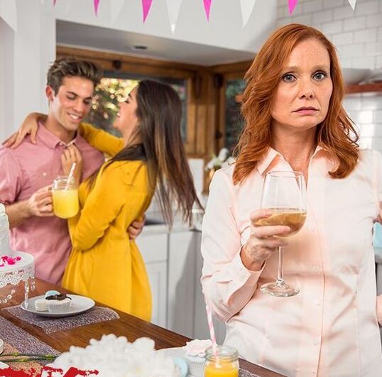 There are some expectations after marriage, about which it is better not to think, because because of those expectations, a fight starts between husband and wife.