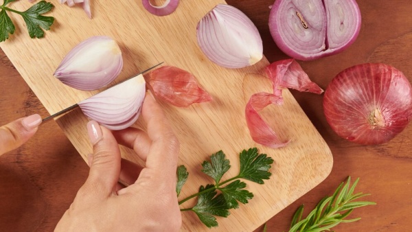 Onion_Cutting_Tips