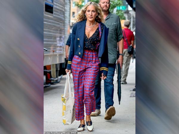 Famous Cheap Celebrities,