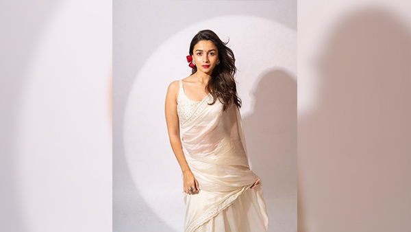 Alia Bhatt white saree