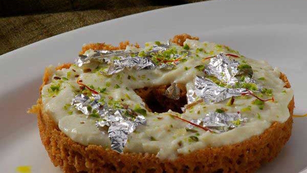 : History and Importance Of Ghevar In Sawan, : History and Importance Of Ghevar In Sawan,