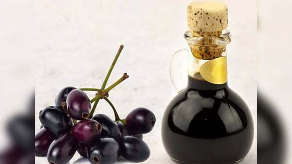 Amazing Health Benefits Of Jamun Vinegar Or Jamun ka Sirka ke Fyade