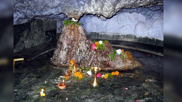 Sawan 2023 : What is significance of Lord shiva famous Tapkeshwar Mahadev Temple