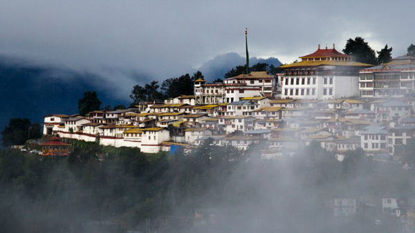 Monsoon Pre Wedding photoshoot