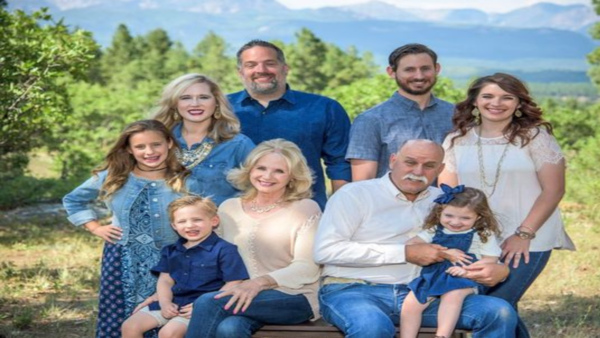 Benefits of living in joint family