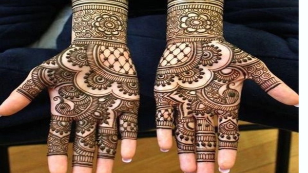 Unique Mehndi Design