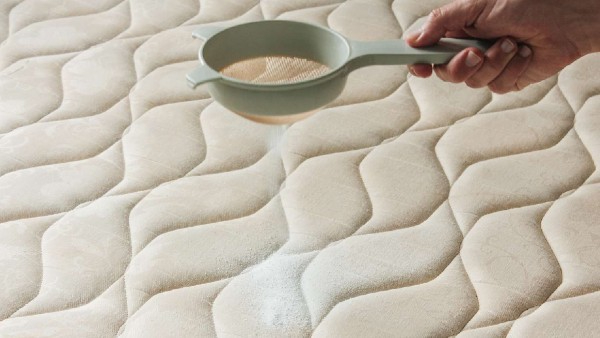 Tips to Keep Your Mattress odor-free During the Monsoon