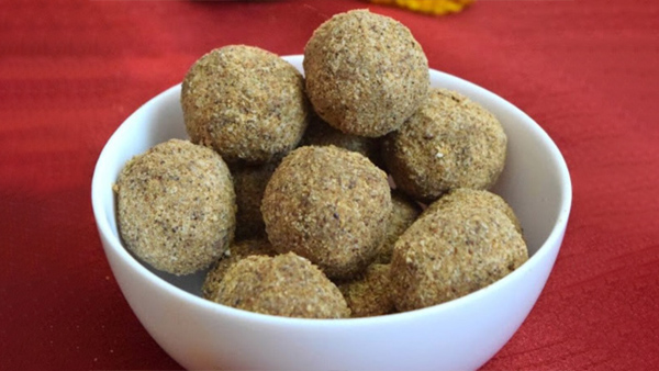 Oats Ladoo to Increase Your Breast Milk Supply