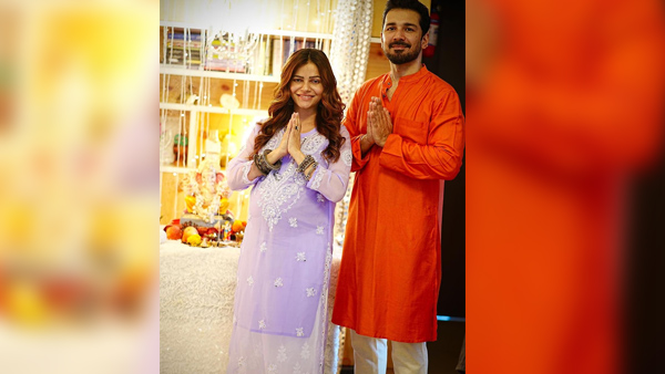 Rubina dilaik inspired maternity dresses