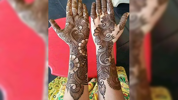 Karwa Chauth Mehndi Design 