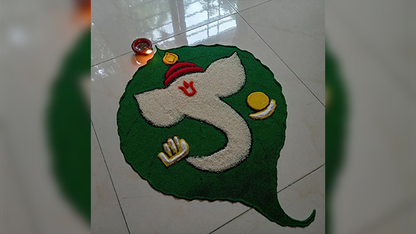 Simple and easy Rangoli Design