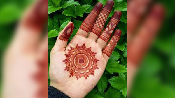 Navratri Special Mehendi Designs