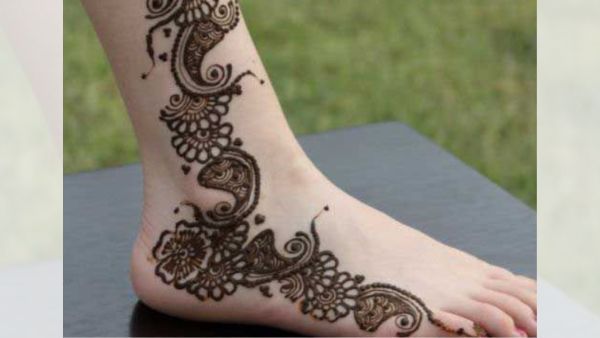  Karwa Chauth Mehndi Designs 
