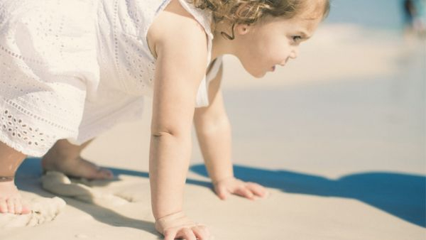 SAFETY TIPS FOR WHEN BABY STARTS WALKING SAFETY TIPS FOR WHEN BABY STARTS WALKING