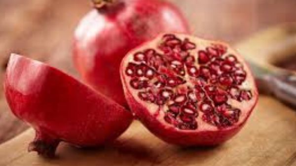 karwa chauth sargi items: eating pomegranate will not ma