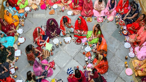 Karwa chauth 2023 upay: remedies to increase salary of your husband