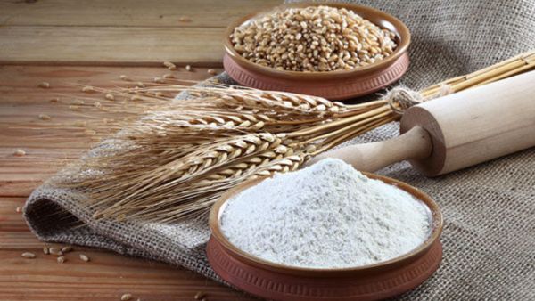 Multigrain atta vs regular atta: Which is better for your health?