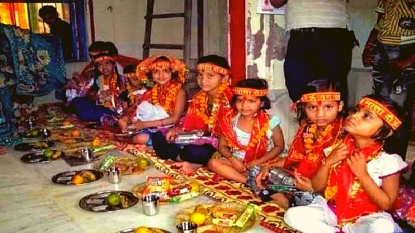 navratri kanya pujan 2023: Ashtami or Navami Kanya Pujan shubh muhurat and puja vidhi in hindi