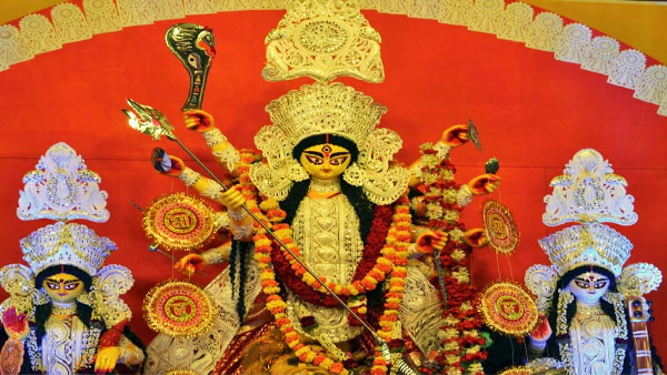 Shardiya navratri 2023 par kya kare: remove these 5 items from home immediately for Durga Blessings