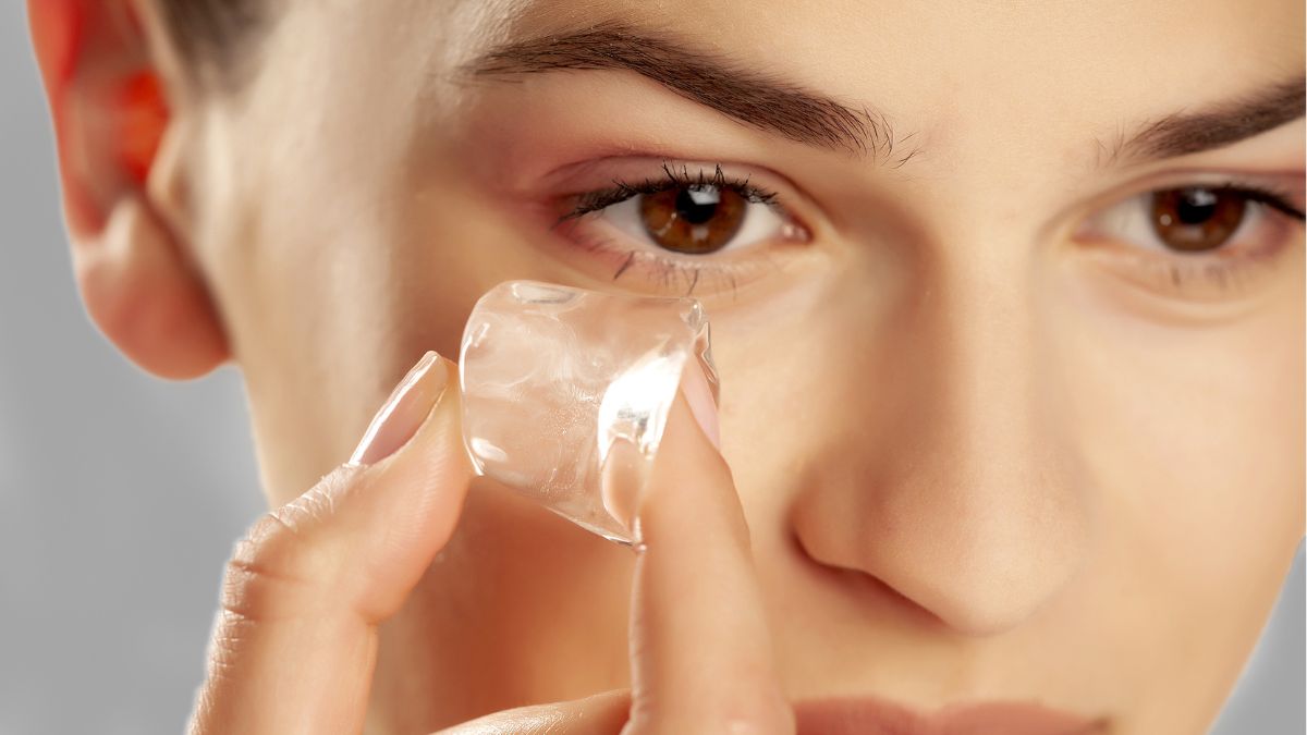 one-minute ice water facial for bright skin in hindi
