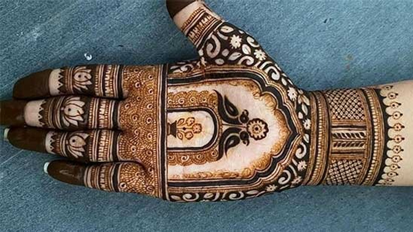 Chhath Puja 2023 : 6 Latest And Trending Mehendi Designs for Chhath Puja !