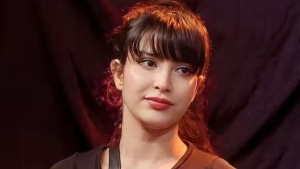 bigg boss 17 khanzaadi suffers ankylosing spondylitis for 3 years know its causes and symptoms