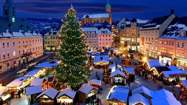  Christmas Day 2023: 9 Most Unique Christmas Traditions Around The World