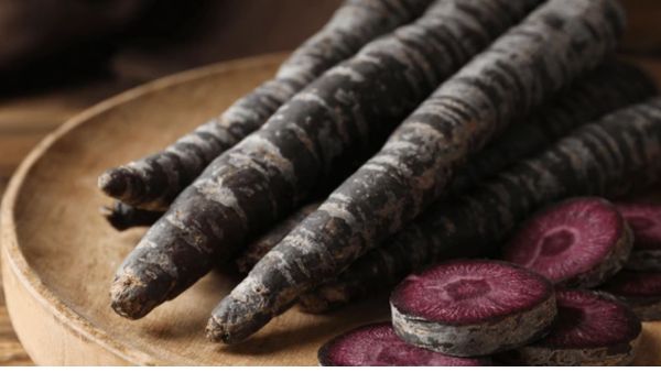  Kaali Gajar: Consuming Black Carrot in Winter is Very Beneficial, Know Its Health Benefits