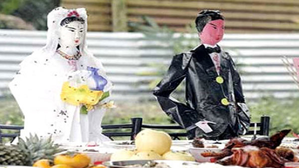 Couple sold daughter’s dead body as ghost bride in china, know more in Hindi